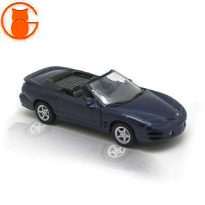 ماکت ماشین فلزی پونتیاک Pontiac 2001 برند Welly سایز 1/36